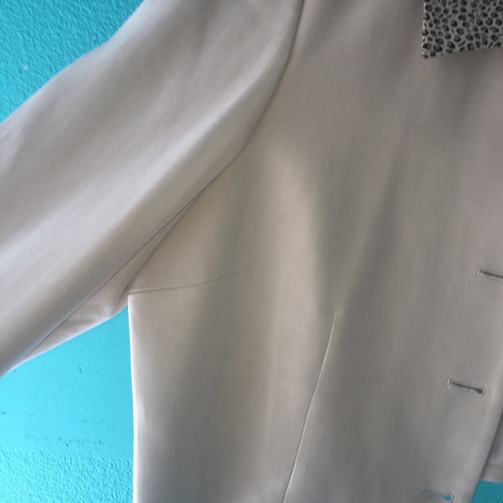 Cropped button down - Picture 3 of 4